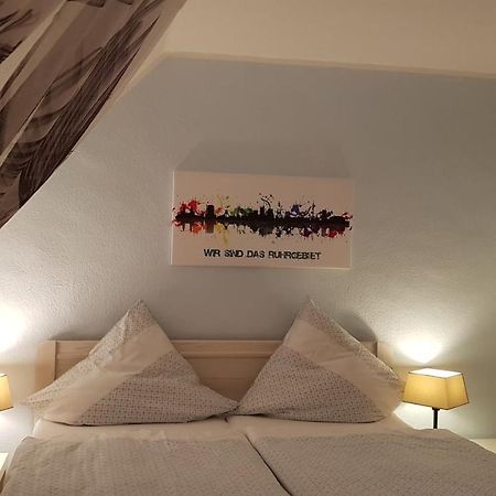 Ferien-& Monteurwohnung Koenen2 Nah Am Westfield Centro 오버하우젠 외부 사진