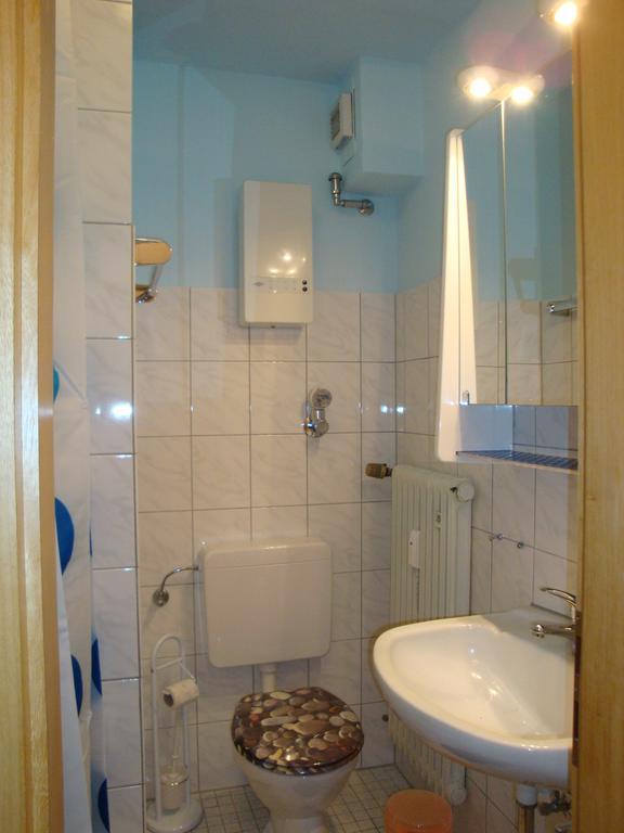 Ferien-& Monteurwohnung Koenen2 Nah Am Westfield Centro 오버하우젠 외부 사진