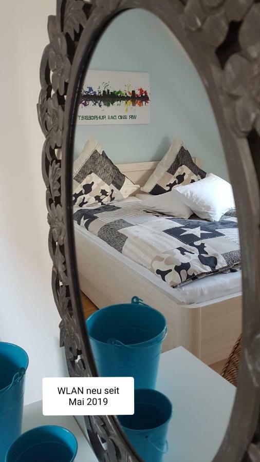 Ferien-& Monteurwohnung Koenen2 Nah Am Westfield Centro 오버하우젠 외부 사진
