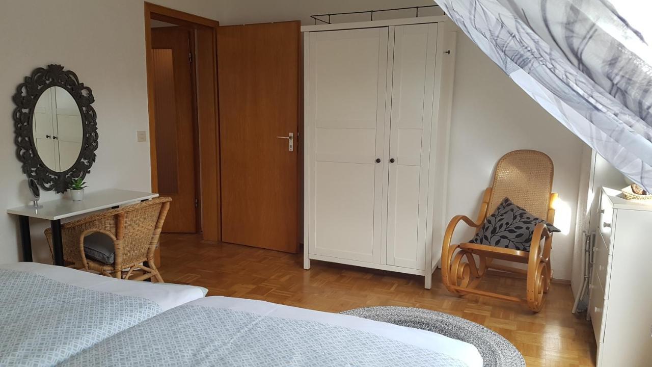 Ferien-& Monteurwohnung Koenen2 Nah Am Westfield Centro 오버하우젠 외부 사진