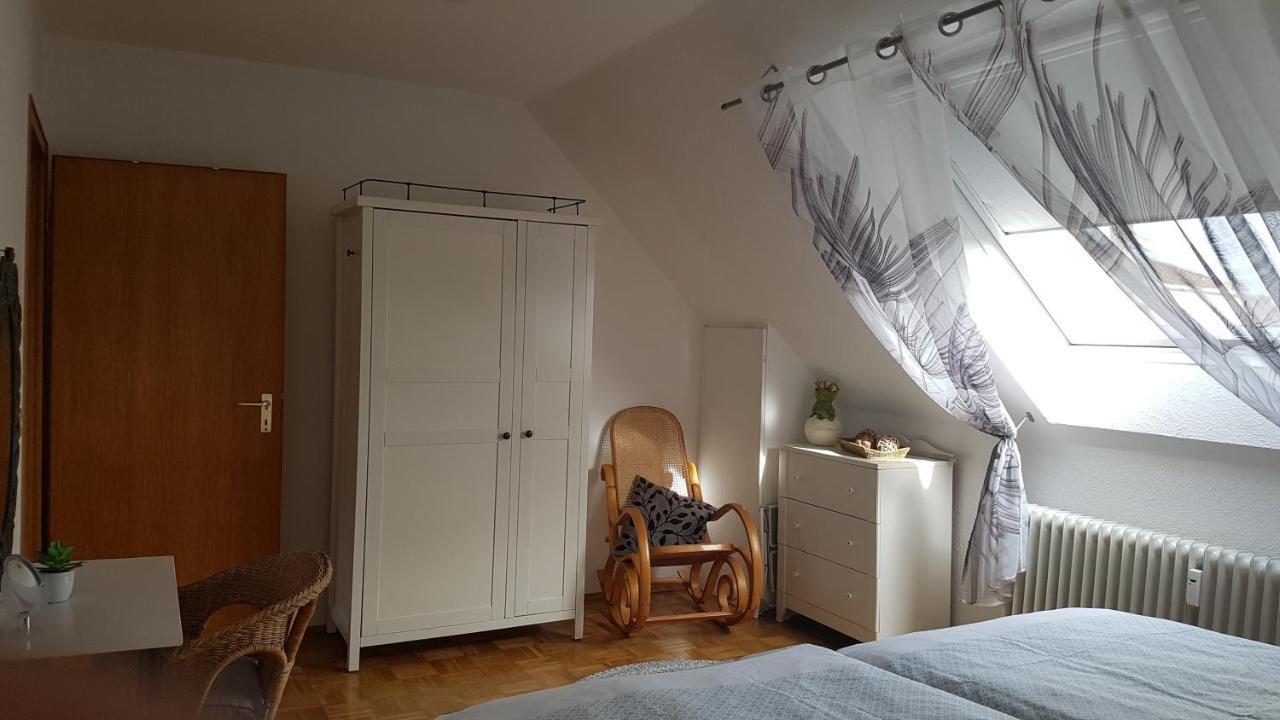 Ferien-& Monteurwohnung Koenen2 Nah Am Westfield Centro 오버하우젠 외부 사진