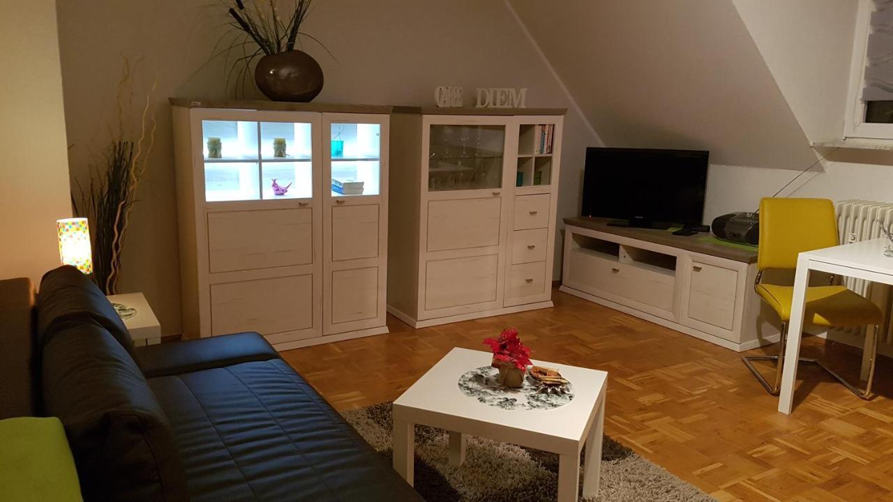 Ferien-& Monteurwohnung Koenen2 Nah Am Westfield Centro 오버하우젠 외부 사진